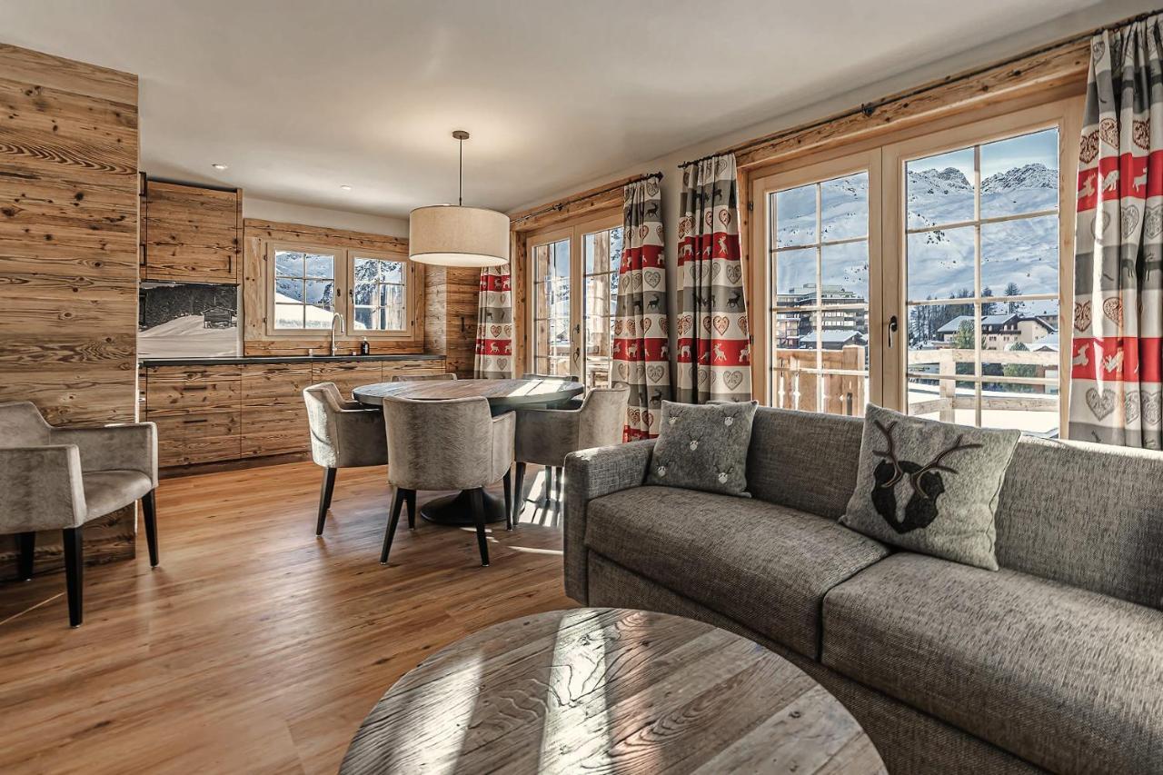 Alpslodge - Napa Arosa Eksteriør billede